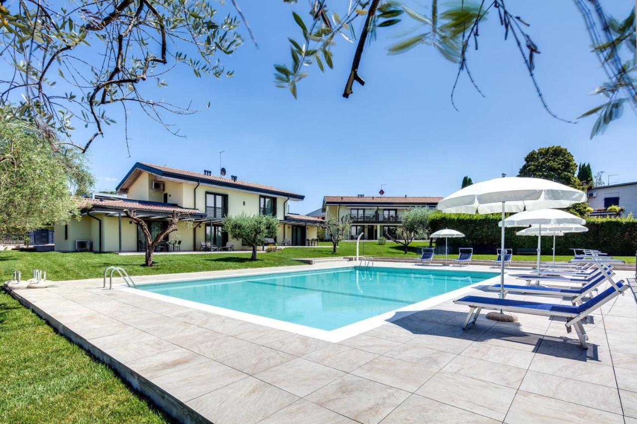 Oleandro Holiday Apartments Bardolino Exterior photo